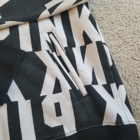 Victoria’s Secret PINK zip up graphic hoodie - Picture 5 of 5